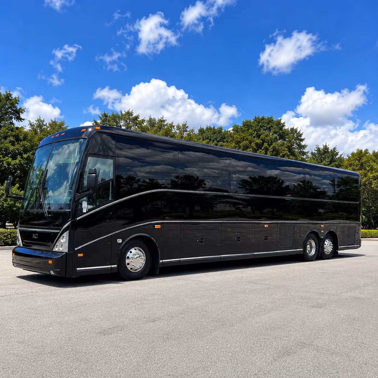 call 513 790 9140 and get your hamilton field trip bus locked in today
