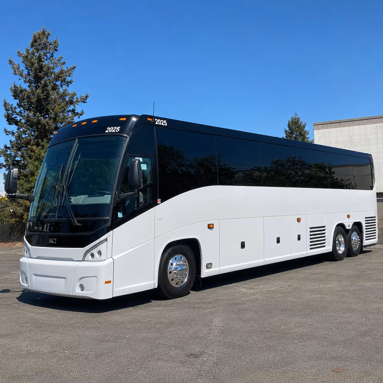 concert buses to riverbend music center from hamilton