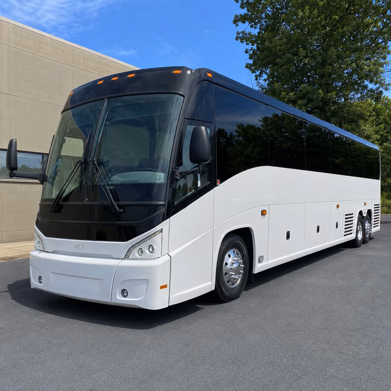 senior member shuttles that keep your whole congregation connected